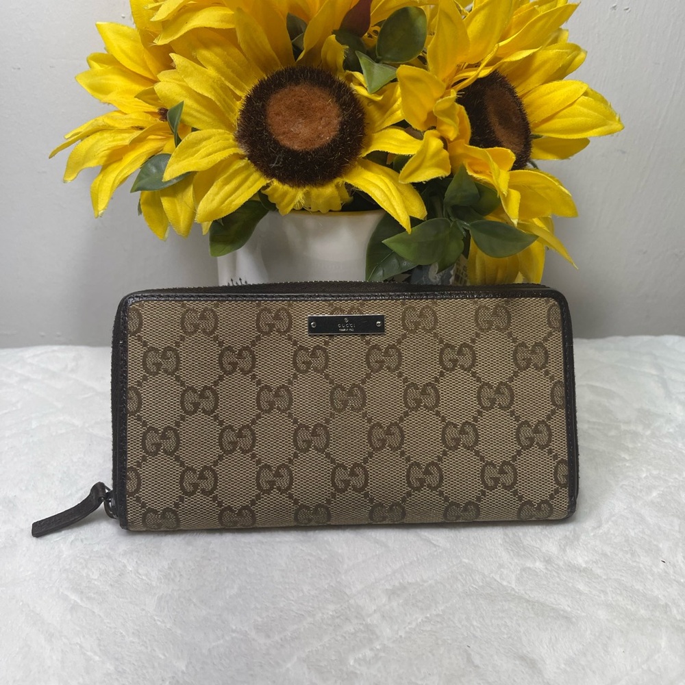 Gucci Brown Monogram Zip Wallet